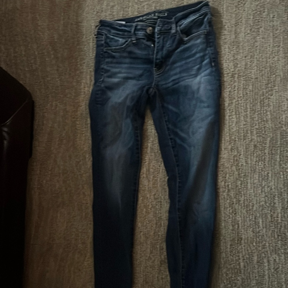 American Eagle Super Stretch Jeans. Us 6